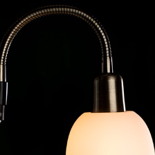 Фото с лампой для чтения A9569PN-2AB