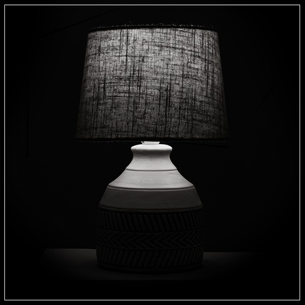 Декоративная настольная лампа Arte Lamp TIAKI A4636LT-1GY