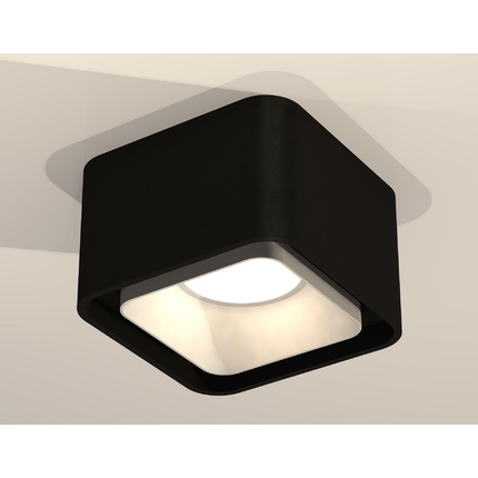 Точечный накладной светильник Ambrella light MR16 XS7833001