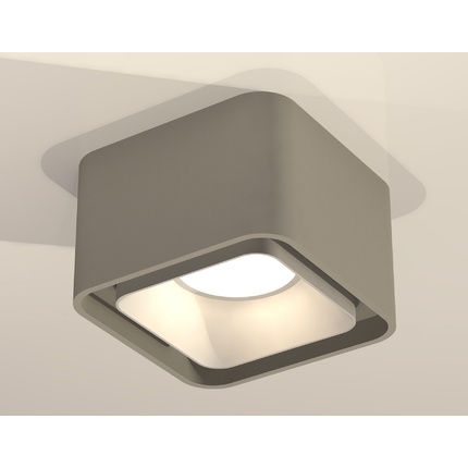 Точечный накладной светильник Ambrella light MR16 XS7834001
